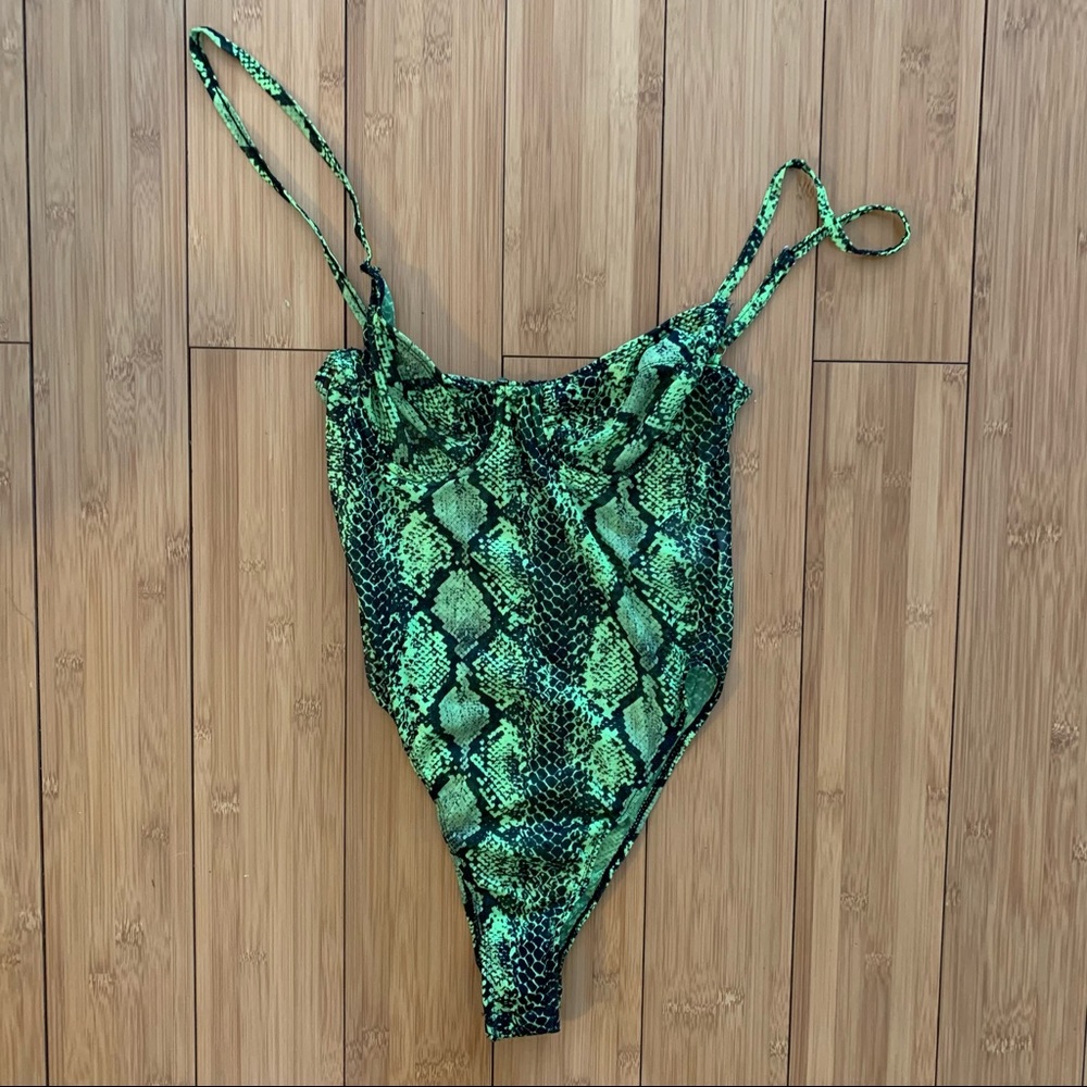 fashion nova bodysuit